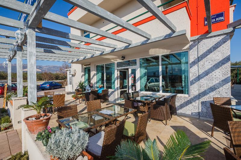 Hotel Manufaktura Kastela Exterior photo